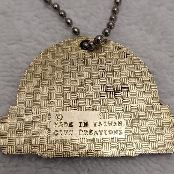 Vintage Atlantic City Keychain Poker Hand Royal Flush 1 1/2" X 2" #L307 - Picture 4 of 4